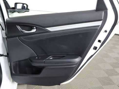 Used 2019 Honda Civic EX-L image 25