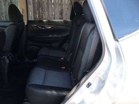 Used 2020 Nissan Rogue SV w/ Premium Package AWD/4WD image 20