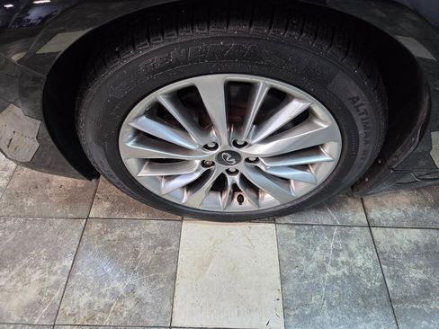 Used 2019 INFINITI Q50 Luxe w/ Essential Package (3.0T Luxe) image 31