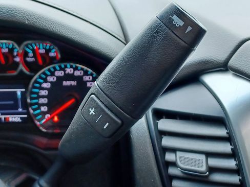 Used 2019 Chevrolet Tahoe LT w/ Luxury Package image 25