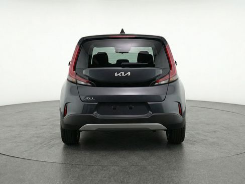 Used 2025 Kia Soul LX w/ LX Technology Package image 7