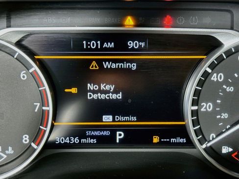 Used 2023 Nissan Rogue SV FWD image 16