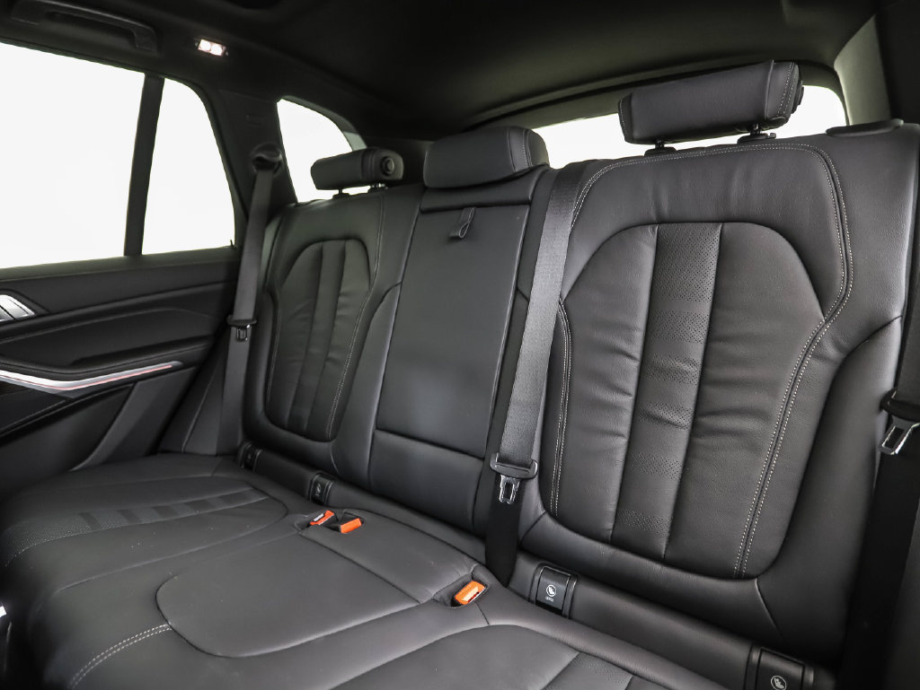 Used 2020 BMW X5 xDrive40i w/ Premium Package AWD/4WD image 22