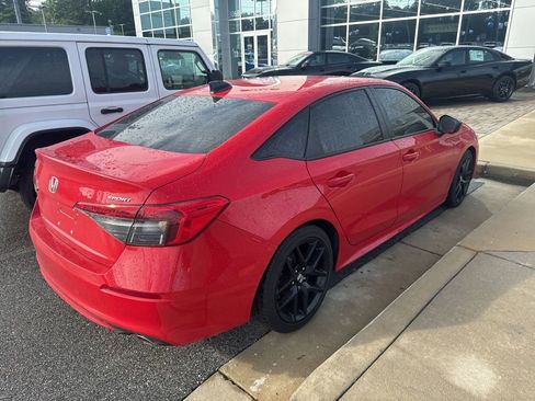 Used 2023 Honda Civic Sport image 9