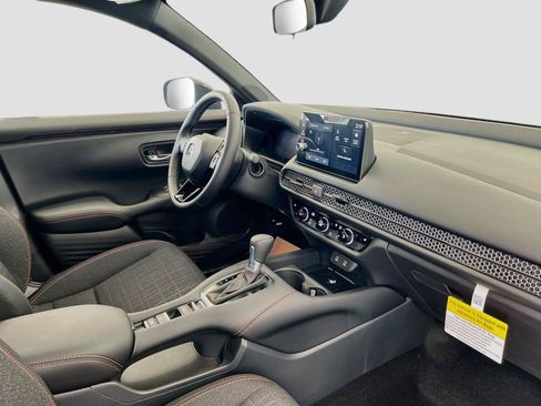 New 2027 Honda HR-V Sport image 27