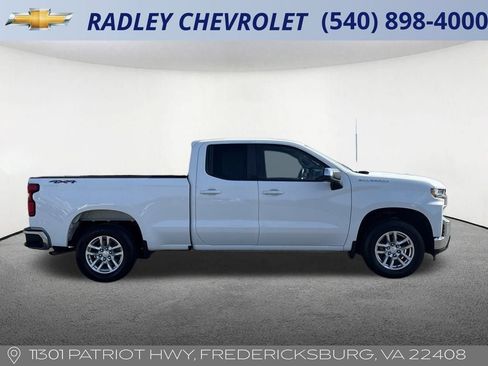 Used 2020 Chevrolet Silverado 1500 LT w/ Trailering Package image 7