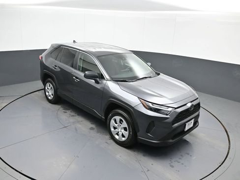 Used 2025 Toyota RAV4 LE image 35