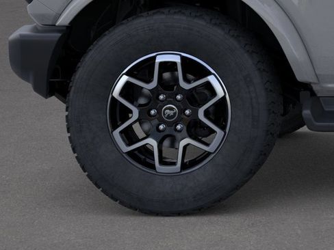 Used 2026 Ford Bronco Outer Banks AWD/4WD image 25
