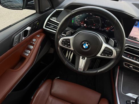 Used 2022 BMW X7 M50i image 82