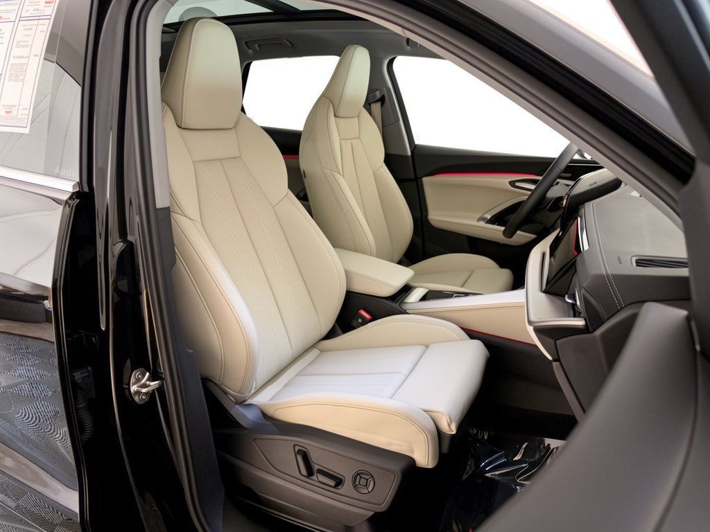 Certified 2025 Audi Q5 Premium Plus w/ Premium Plus AWD/4WD image 30