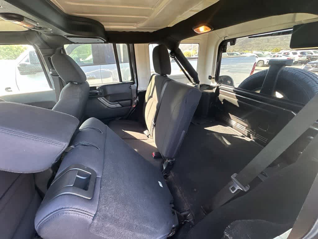 Used 2018 Jeep Wrangler Unlimited Sport S AWD/4WD image 10