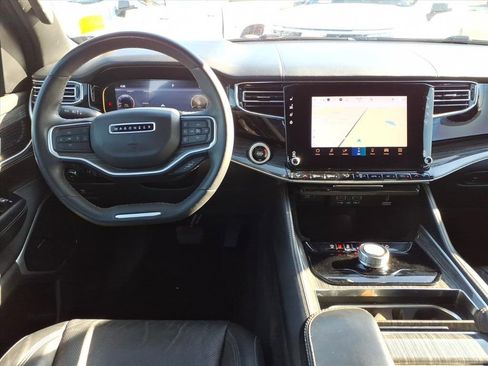 Used 2022 Jeep Wagoneer Series II image 9
