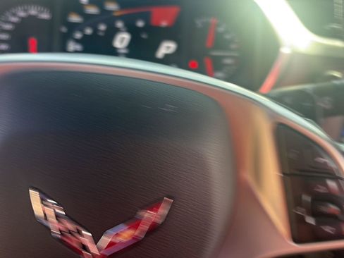 Used 2019 Chevrolet Corvette Stingray Coupe w/ Carbon Flash Badge Package RWD image 11