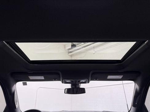 Used 2023 GMC Sierra 2500 AT4 image 39