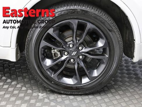 Used 2024 Dodge Durango R/T AWD/4WD image 8