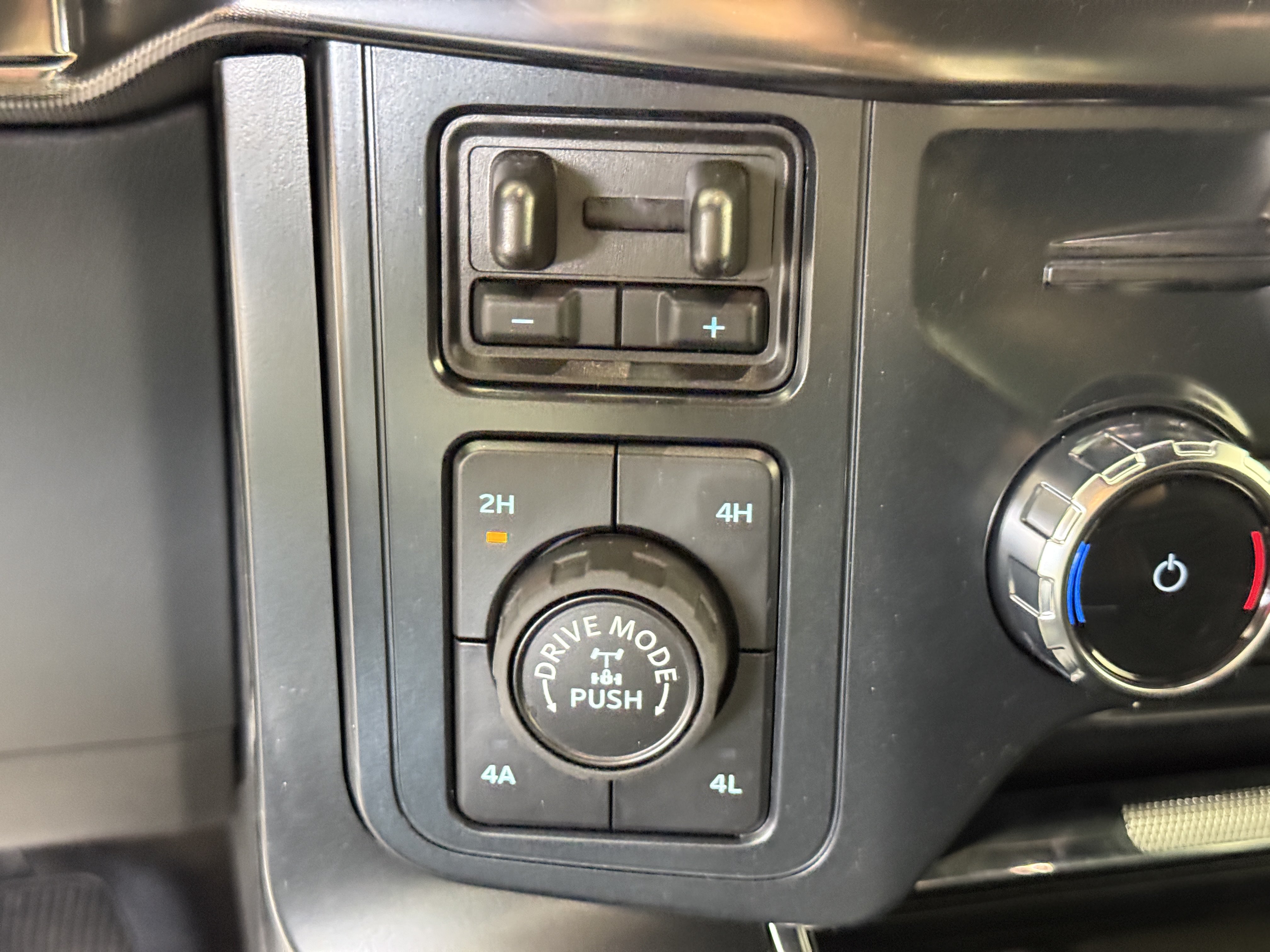 New 2026 Ford F150 Raptor AWD/4WD image 28