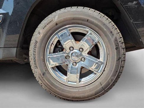 Used 2007 Jeep Grand Cherokee Limited w/ Trailer Tow Group IV AWD/4WD image 9