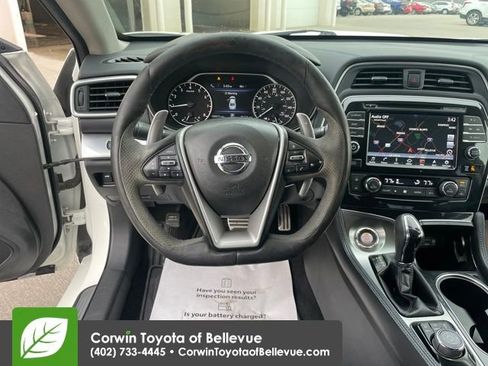 Used 2017 Nissan Maxima SR w/ Midnight Edition image 13