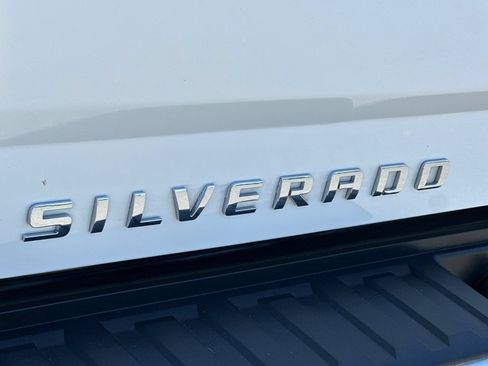 Used 2017 Chevrolet Silverado 1500 High Country RWD image 25