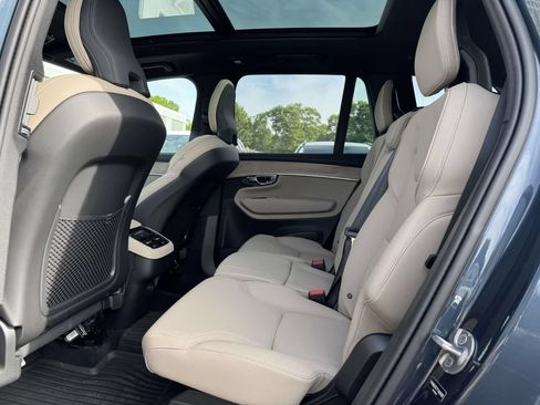 Certified 2026 Volvo XC90 B6 Plus w/ Protection Package Premier AWD/4WD image 12