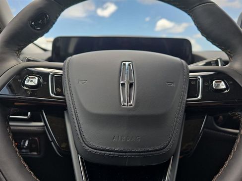 New 2025 Lincoln Aviator 2WD w/ Equipment Group 101A image 25