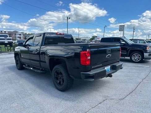 Used 2016 Chevrolet Silverado 1500 LT w/ Midnight Edition AWD/4WD image 4