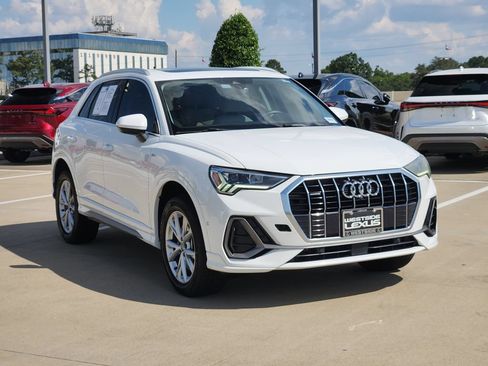 Used 2021 Audi Q3 2.0T Premium Plus w/ Premium Plus Package AWD/4WD image 3