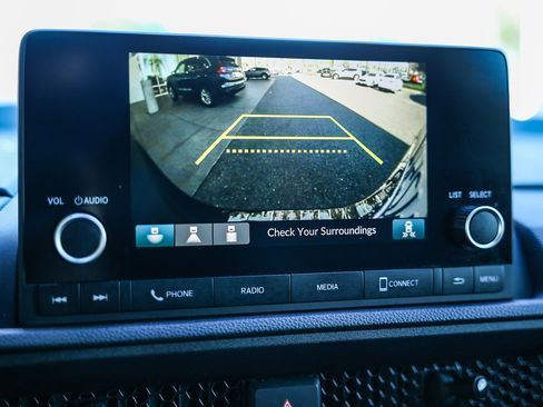 Used 2023 Honda CR-V EX image 6