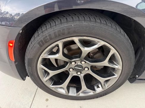 Used 2016 Chrysler 300 S w/ Safetytec Plus Group RWD image 15