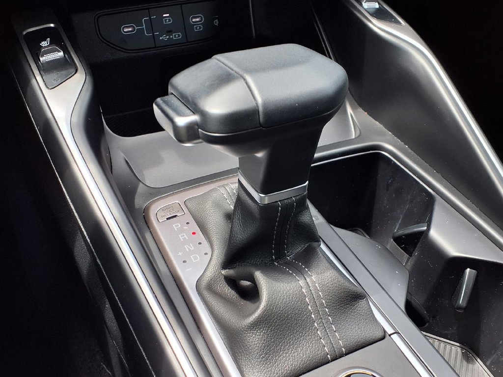 Certified 2026 Kia Sorento S FWD image 7