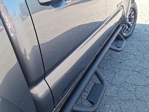 Used 2021 Toyota Tacoma SR5 RWD image 27