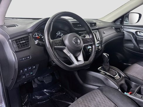 Used 2020 Nissan Rogue SV AWD/4WD image 23
