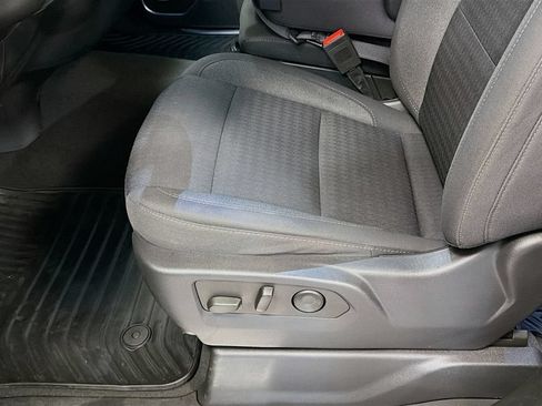 Used 2023 Chevrolet Silverado 1500 LT AWD/4WD image 20