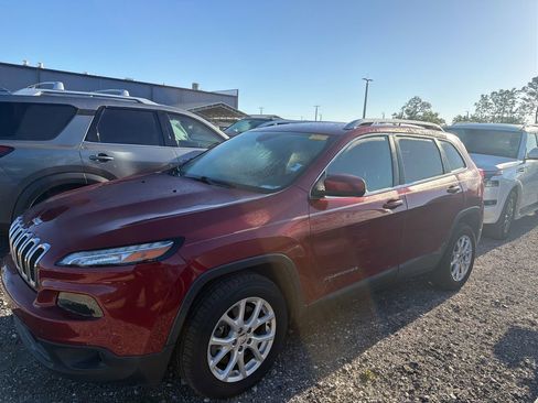 Used 2017 Jeep Cherokee Latitude w/ Trailer Tow Group image 8