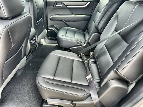 New 2026 GMC Acadia Elevation w/ Elevation Premium Package FWD image 16
