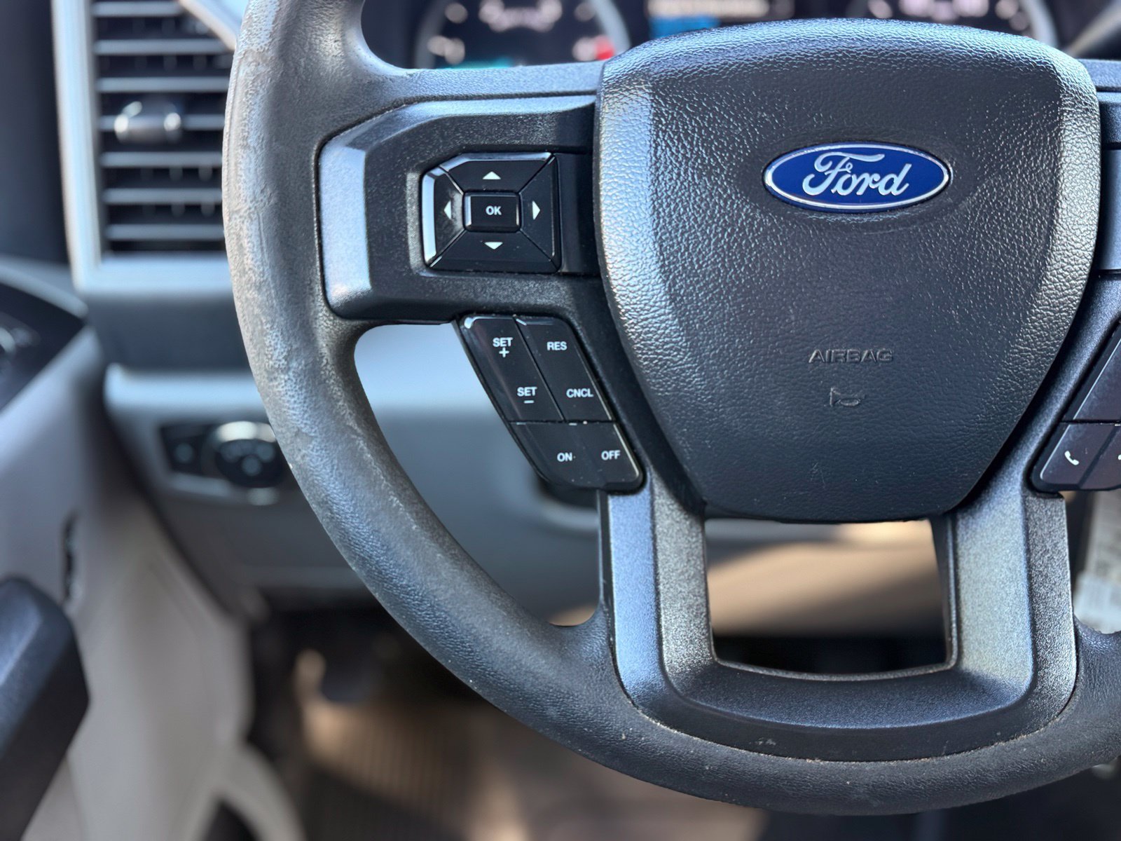 Used 2022 Ford F350 XL w/ Power Equipment Group AWD/4WD image 26