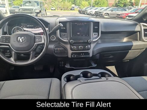 Used 2022 RAM 2500 Big Horn w/ Cold Weather Group AWD/4WD image 10