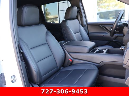 Used 2024 Chevrolet Silverado EV W/T image 21