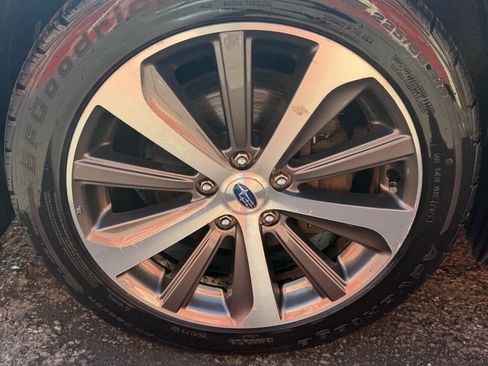 Used 2018 Subaru Legacy 2.5i Limited AWD/4WD image 20