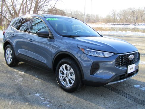 New 2025 Ford Escape Active w/ Tech Pack #1 image 6