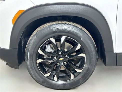 Used 2023 Chevrolet TrailBlazer LT w/ Convenience Package image 28