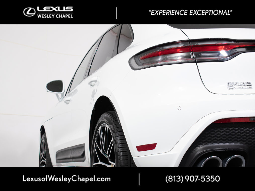Used 2024 Porsche Macan AWD/4WD image 6