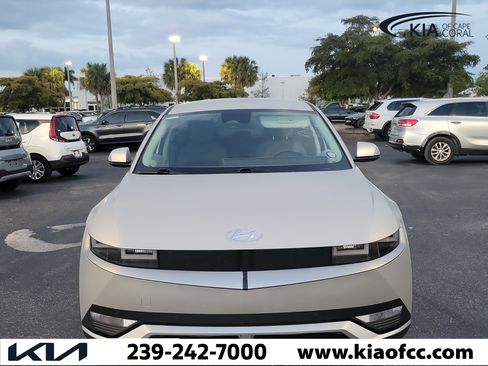 Used 2024 Hyundai Ioniq 5 SEL RWD image 2