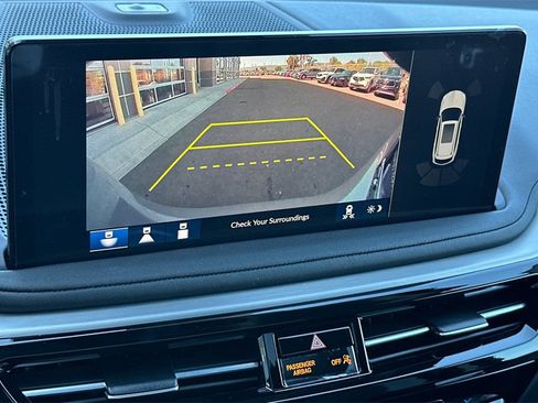 Certified 2025 Acura MDX w/ Technology Package image 22