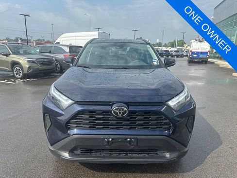 Used 2025 Toyota RAV4 XLE FWD image 2