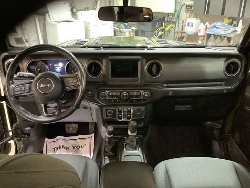 Used 2021 Jeep Wrangler Unlimited Sport image 20
