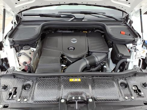 New 2026 Mercedes-Benz GLE 350 4MATIC image 9