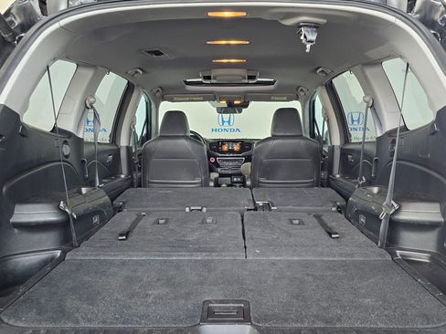 Used 2021 Honda Pilot Touring image 43