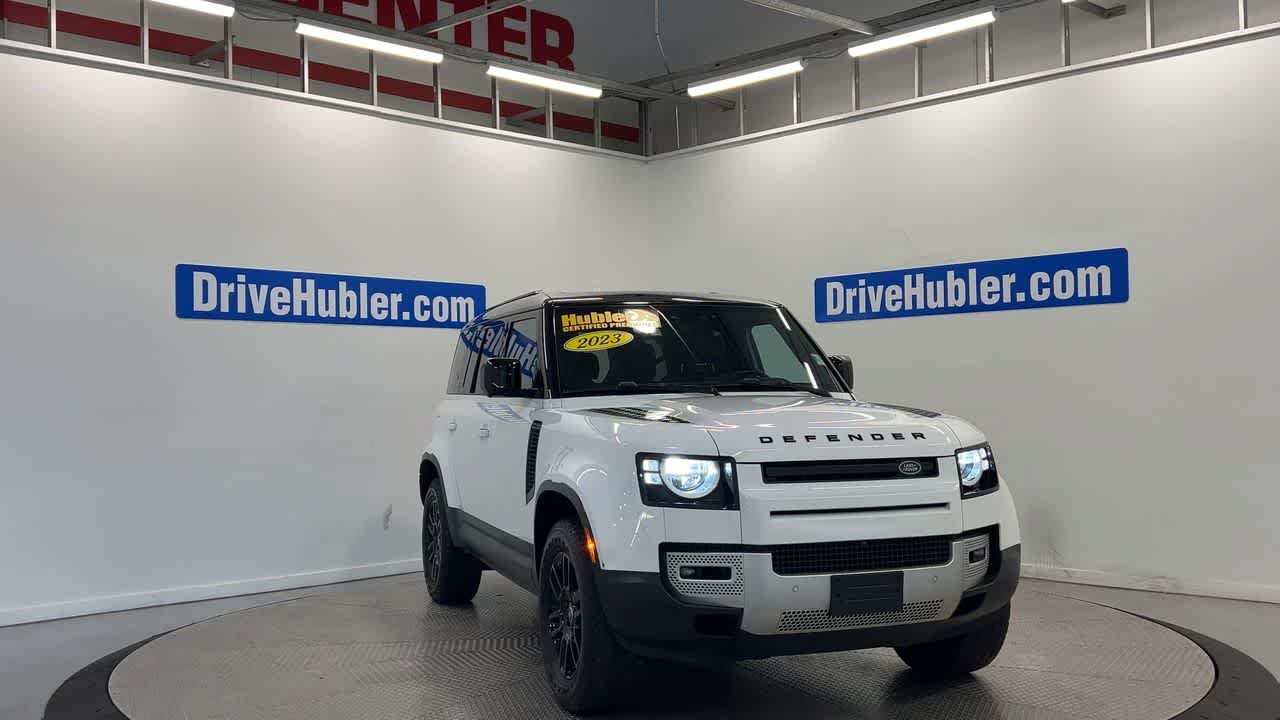 Used 2023 Land Rover Defender 110 S AWD/4WD image 5