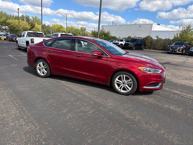 Used 2018 Ford Fusion SE w/ Fusion SE Technology Package FWD image 17